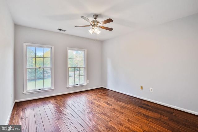 3711 JENNY LYNNE LN, Fairfax, VA 22030