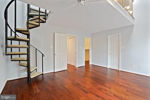 3711 JENNY LYNNE LN, Fairfax, VA 22030