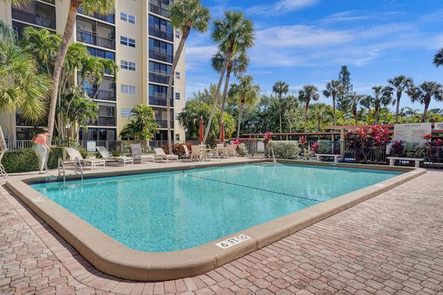 2350 NE 14th Street Cswy 716, Pompano Beach, FL 33062