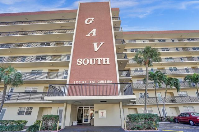 2350 NE 14th Street Cswy 716, Pompano Beach, FL 33062