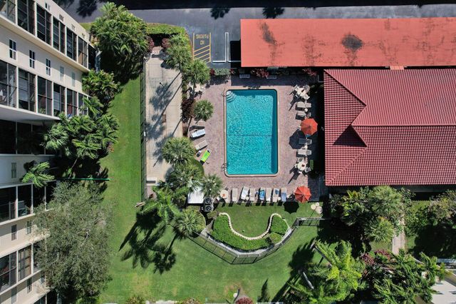 2350 NE 14th Street Cswy 716, Pompano Beach, FL 33062