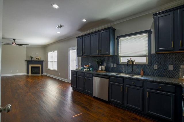 79 Parkmont Lane, Dallas, GA 30132