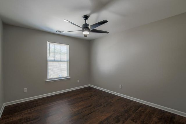 79 Parkmont Lane, Dallas, GA 30132