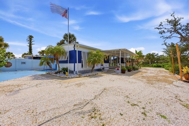 1128 SEAHORSE LANE, Englewood, FL 34224