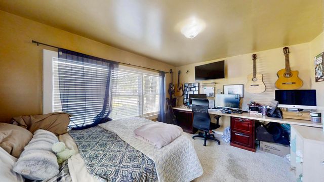 626 E 77th Avenue, Schererville, IN 46375