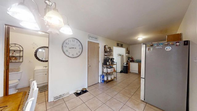 626 E 77th Avenue, Schererville, IN 46375