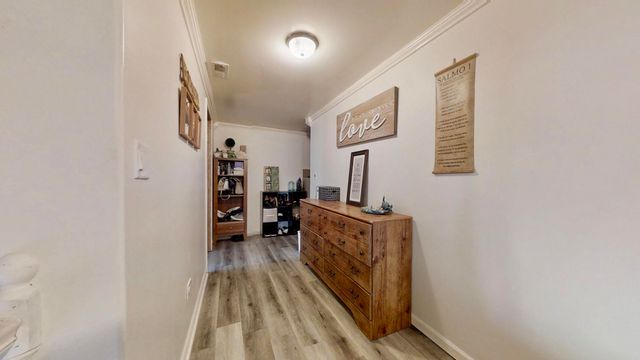 626 E 77th Avenue, Schererville, IN 46375