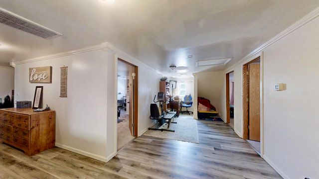 626 E 77th Avenue, Schererville, IN 46375