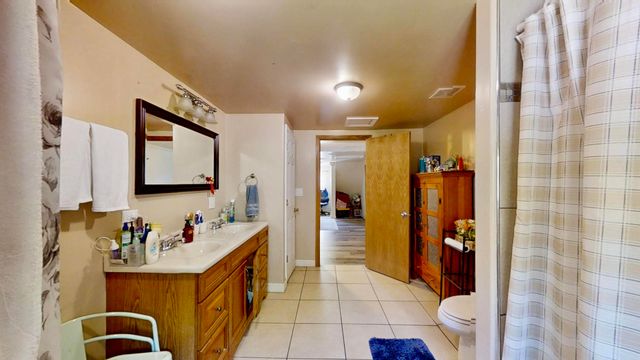 626 E 77th Avenue, Schererville, IN 46375
