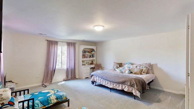 626 E 77th Avenue, Schererville, IN 46375