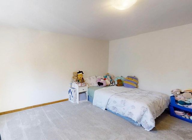 626 E 77th Avenue, Schererville, IN 46375