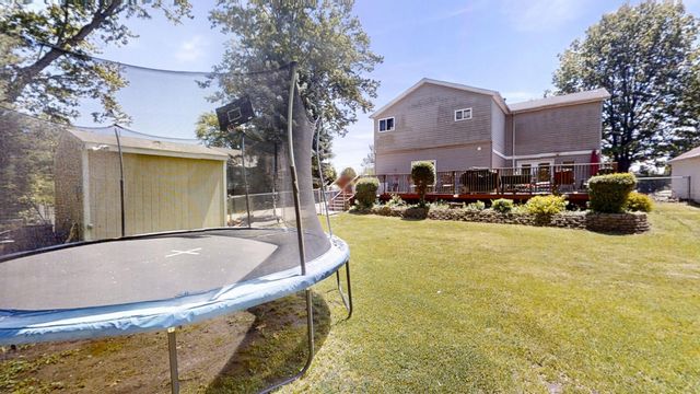 626 E 77th Avenue, Schererville, IN 46375
