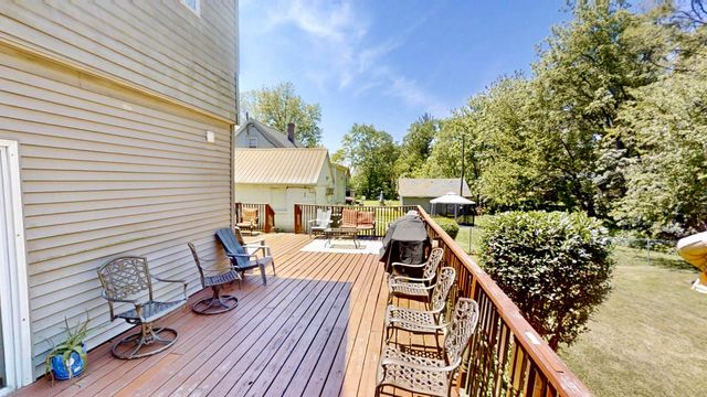 626 E 77th Avenue, Schererville, IN 46375