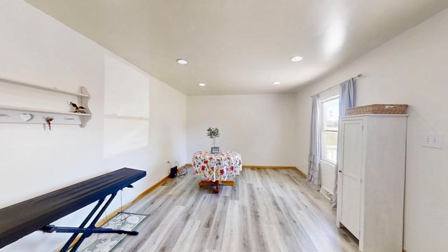 626 E 77th Avenue, Schererville, IN 46375