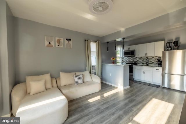 6515 N PARK AVE, Philadelphia, PA 19126