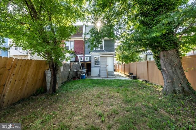 6515 N PARK AVE, Philadelphia, PA 19126