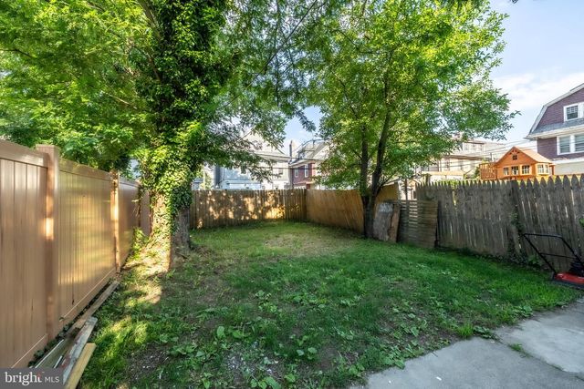 6515 N PARK AVE, Philadelphia, PA 19126