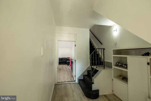 6515 N PARK AVE, Philadelphia, PA 19126
