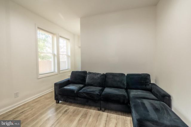 6515 N PARK AVE, Philadelphia, PA 19126