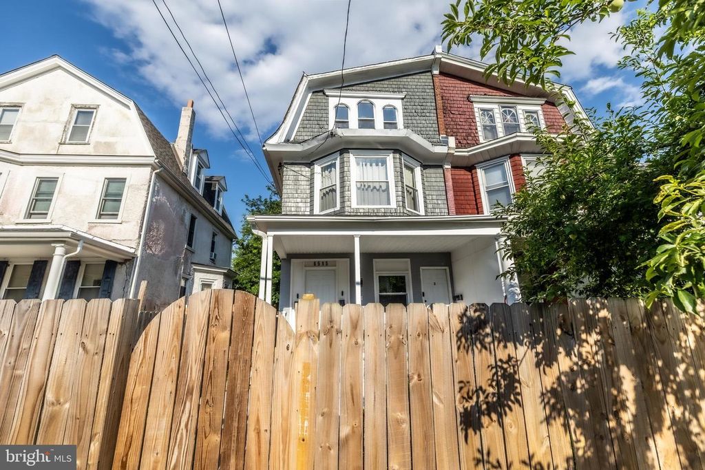 6515 N PARK AVE, Philadelphia, PA 19126