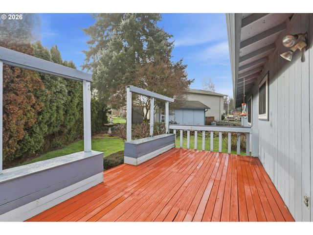 311 Nw 110TH St, Vancouver, WA 98685