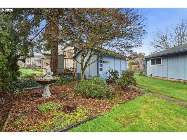 311 Nw 110TH St, Vancouver, WA 98685