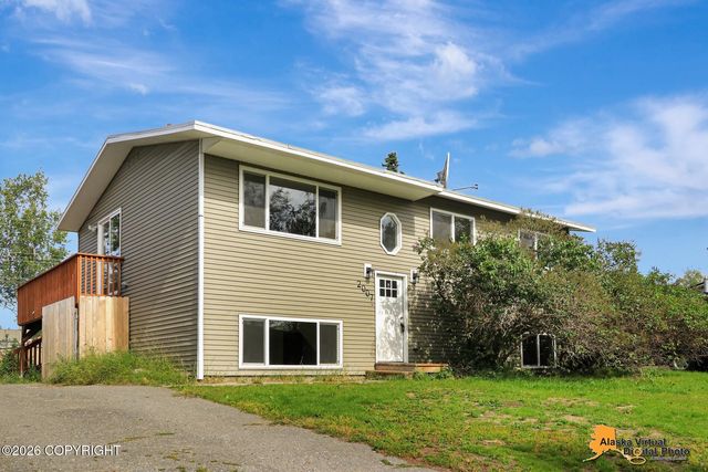2007 W 47th Avenue, Anchorage, AK 99517