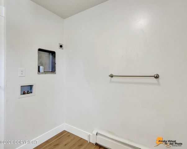 2007 W 47th Avenue, Anchorage, AK 99517