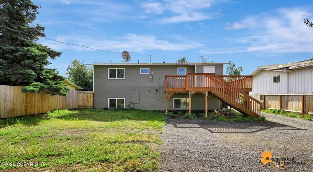 2007 W 47th Avenue, Anchorage, AK 99517