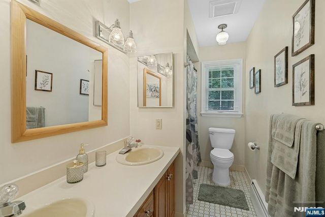 561 Bernita Drive, River Vale, NJ 07675