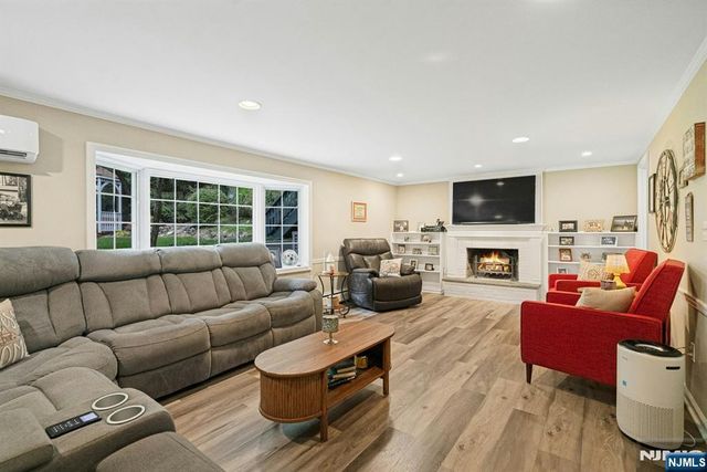 561 Bernita Drive, River Vale, NJ 07675