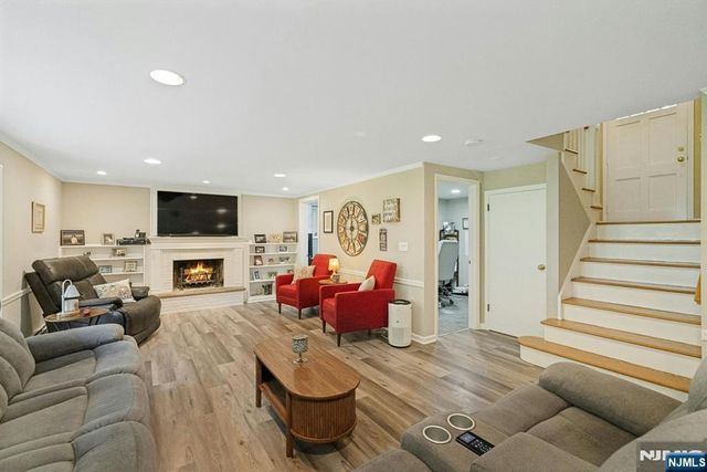 561 Bernita Drive, River Vale, NJ 07675