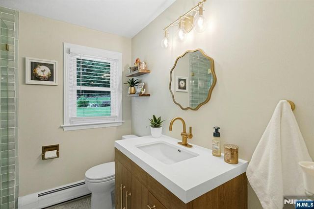 561 Bernita Drive, River Vale, NJ 07675