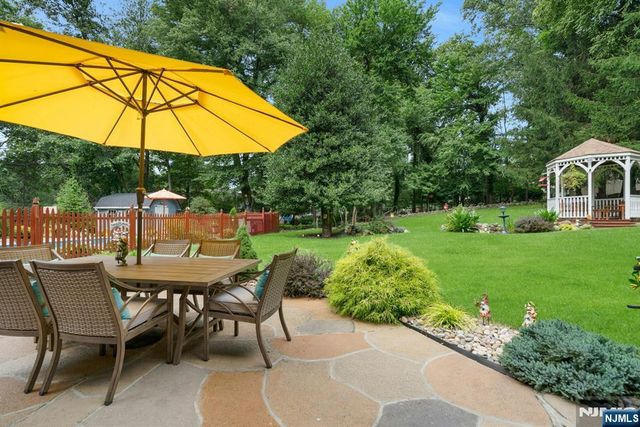 561 Bernita Drive, River Vale, NJ 07675