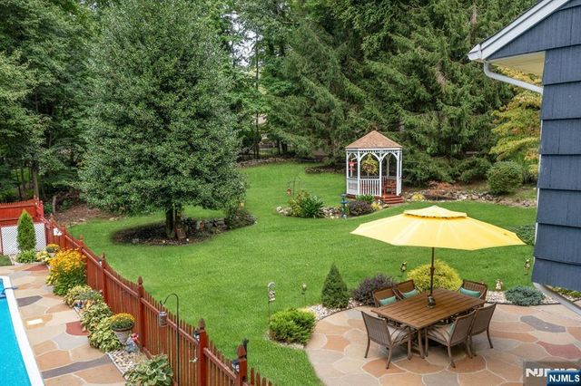 561 Bernita Drive, River Vale, NJ 07675