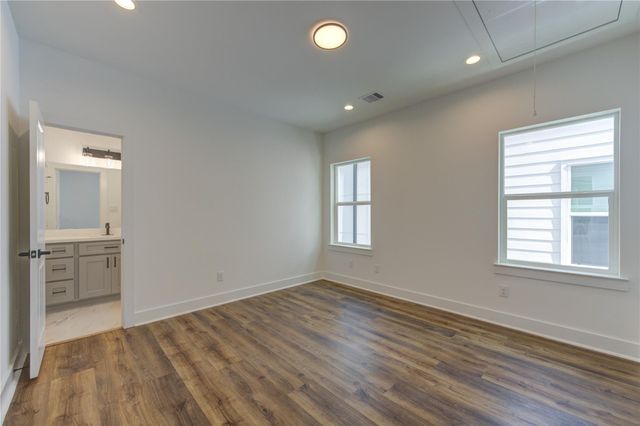 1106 Paul Quinn Street B, Houston, TX 77091