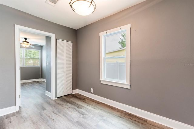 2017 OCEANVIEW PLACE, Tampa, FL 33605