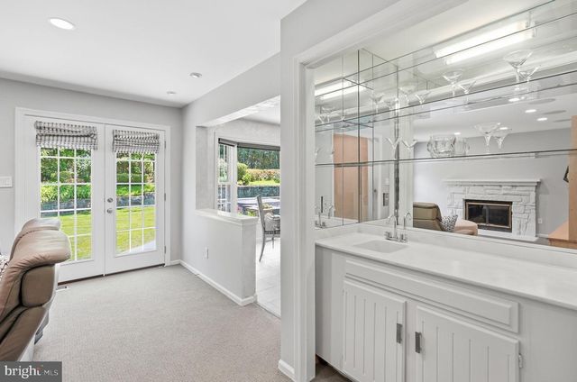 7556 PEPPERELL DR, Bethesda, MD 20817