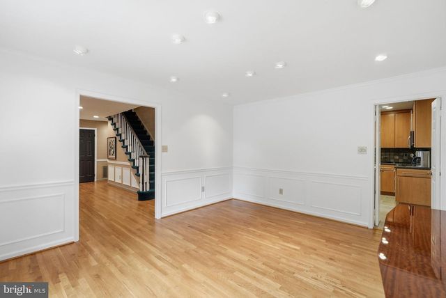 7556 PEPPERELL DR, Bethesda, MD 20817