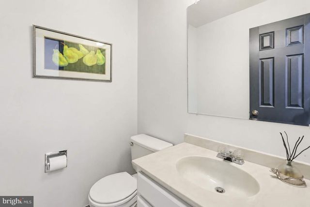 7556 PEPPERELL DR, Bethesda, MD 20817