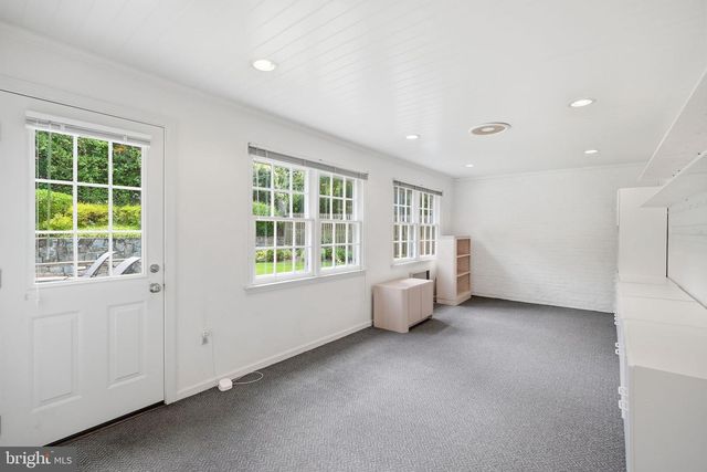 7556 PEPPERELL DR, Bethesda, MD 20817