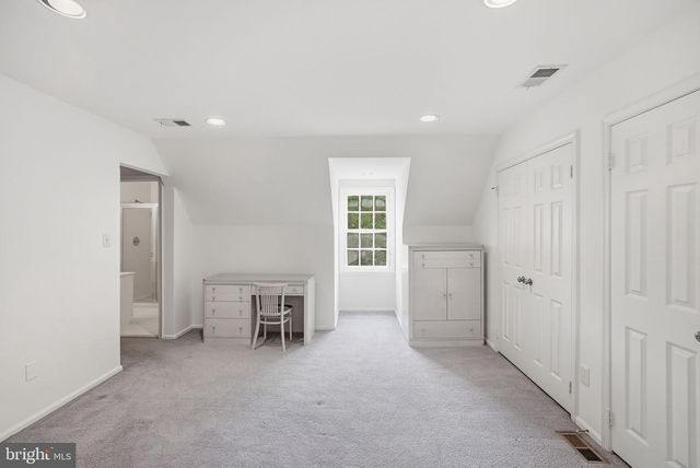 7556 PEPPERELL DR, Bethesda, MD 20817
