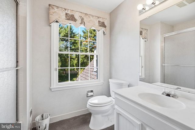 7556 PEPPERELL DR, Bethesda, MD 20817