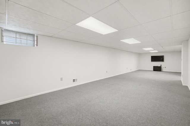 7556 PEPPERELL DR, Bethesda, MD 20817