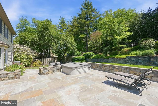 7556 PEPPERELL DR, Bethesda, MD 20817