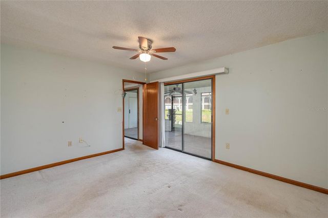 5102 VILLAGE COURT E-2, Lake Wales, FL 33898