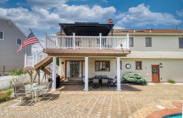 17 Fontainebleau Drive, Brick, NJ 08723