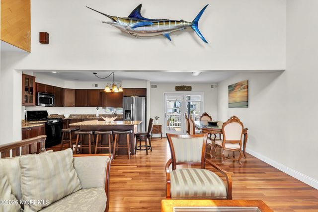 17 Fontainebleau Drive, Brick, NJ 08723