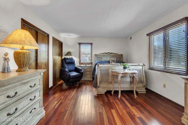 17 Fontainebleau Drive, Brick, NJ 08723