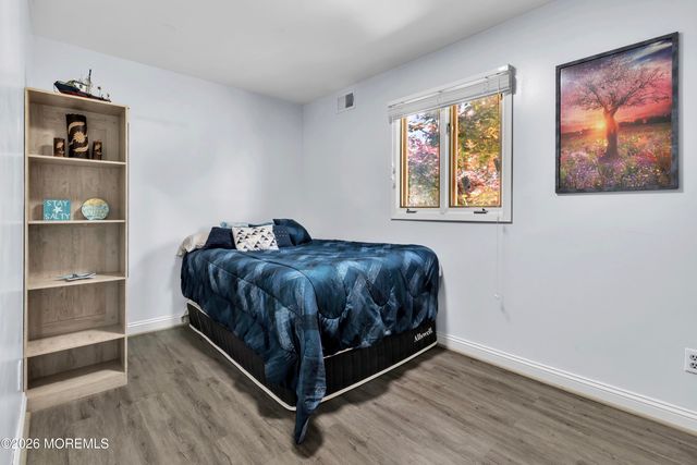 17 Fontainebleau Drive, Brick, NJ 08723